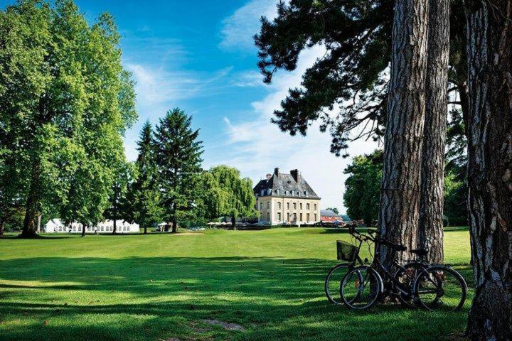 Chateau De Berticheres Chaumont-en-Vexin Exterior foto